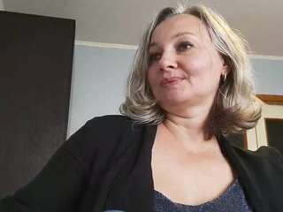 EdithManning live cam preview