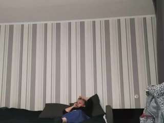 EdithManning live cam preview
