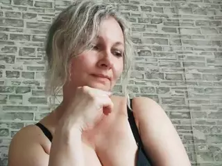 EdithManning's Live Sex Cam Show