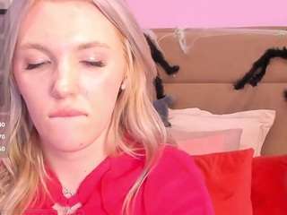 FluffyMonica