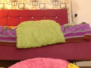 linasex1y Live Webcam on CamSoda