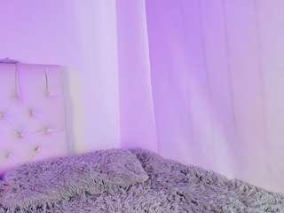 le modèle margaretrossi est en webcam porno dans un show sur le site camsoda, il possède les tags suivants: amateur,sexy,nature,nipple piercings,no drinking,no smoking,oil,public,pussy,shaved pussy,asshole,spank,squirter,strip,tattoos,teen (18+),toys,wet,natural,naked