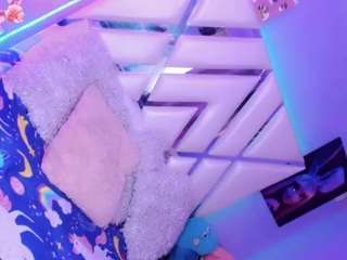 niccolls-princes... Live Webcam on CamSoda