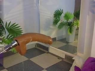 yinyanghot webcam