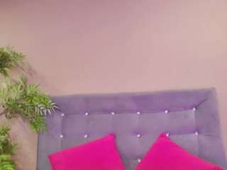 betsybennet's CamSoda show and profile