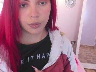  cloe-love chat room