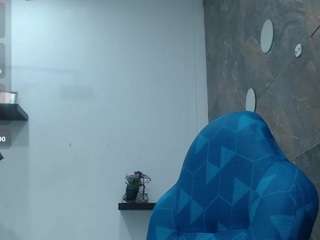 HeidyWells live webcam show