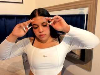 Kyla live webcam show