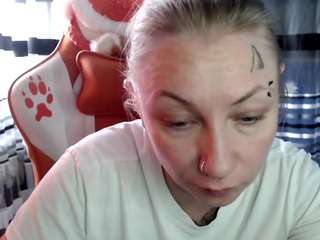Lollyfox live cam preview