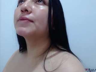 pamelaa-19's CamSoda show and profile