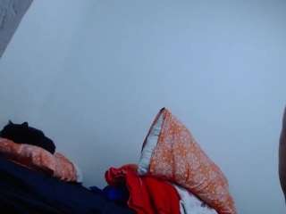 Ce modèle est en direct maintenant. pamelaa-19