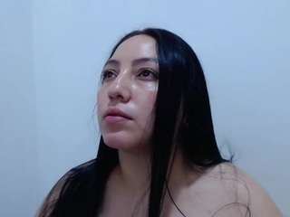pamelaa-19