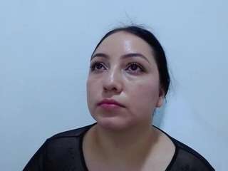 pamelaa-19