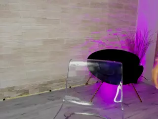 Ariannam00n's Live Sex Cam Show