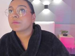ella-montoya Live Webcam on CamSoda