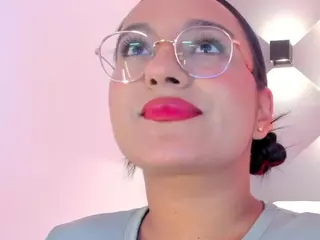 Ella-Montoya's Live Sex Cam Show