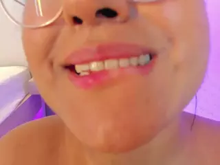 Ella-Montoya's Live Sex Cam Show