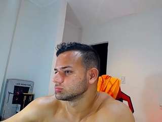 frezis19cm Live Webcam on {site_name}