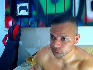 frezis19cm live cam profile