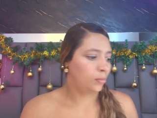 miaabrownn Drinking live webcam