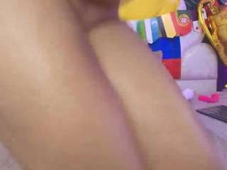 miaabrownn