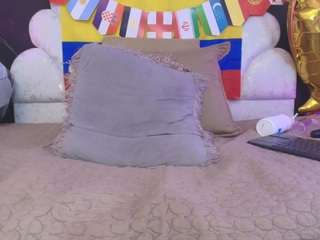 Live cam show with miaabrownn