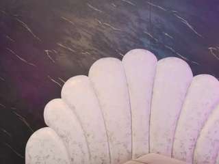 miaabrownn