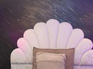 miaabrownn live webcam show