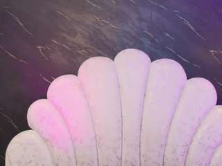 miaabrownn