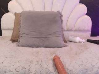 miaabrownn
