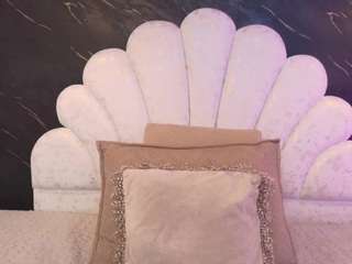 miaabrownn live cam preview