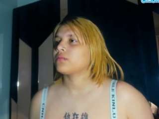 michell-rs Live Webcam on CamSoda