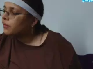 Michell-Rs's Live Sex Cam Show
