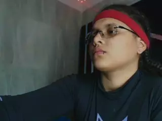 Michell-Rs's Live Sex Cam Show