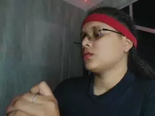 Michell-Rs's Live Sex Cam Show
