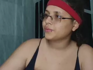 Michell-Rs's Live Sex Cam Show