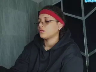 Michell-Rs's Live Sex Cam Show