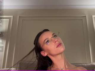 sashalong13 webcam model