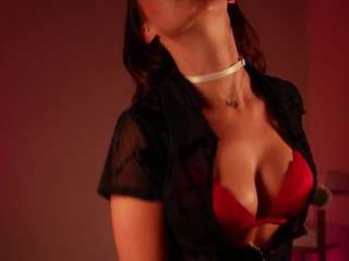 sashalong13 Live Webcam on CamSoda