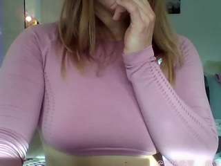 storyofsarah Live Webcam on CamSoda