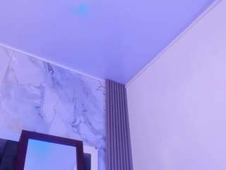 cataleyabrunettes live webcam show