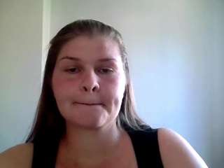  lovexcaroline chat room