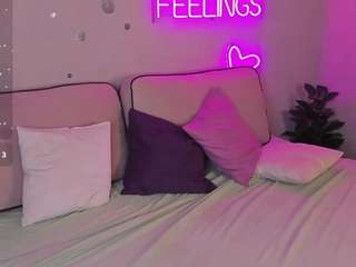 nelly-lamb Live Webcam on CamSoda