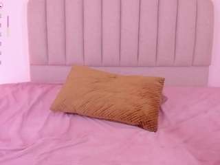  nikki-angel chat room