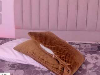  nikki-angel chat room