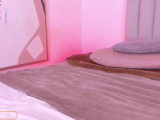 nikki-angel webcam model