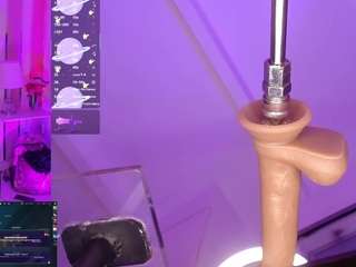 petitesally camsoda