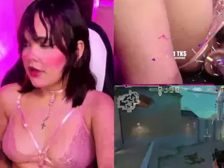 PetiteSally's Live Sex Cam Show
