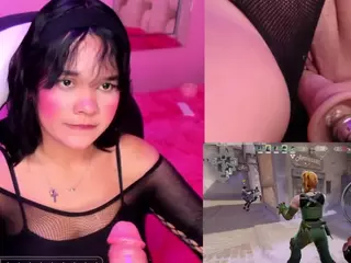 PetiteSally's Live Sex Cam Show