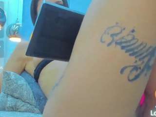 ayleen-dee Live Webcam on CamSoda